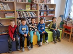 NÁVŠTĚVA KNIHOVNY